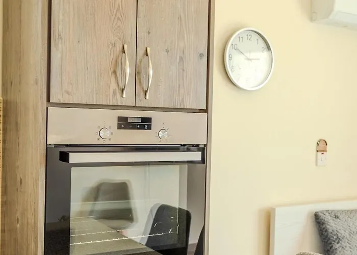 Апартаменты Danaos Seaside 102 With Pool In Tourist Area Пафос