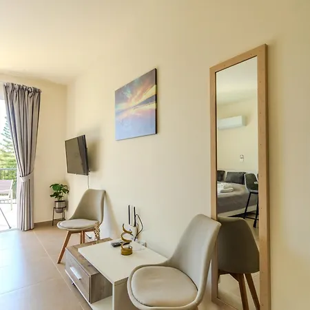 Apartmán Danaos Seaside 102 With Pool In Tourist Area
