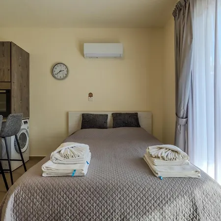 Apartmán Danaos Seaside 102 With Pool In Tourist Area