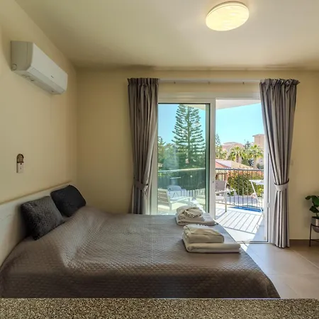 Apartament Danaos Seaside 102 With Pool In Tourist Area Pafos